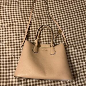 Michael Kors Light Pink Hand Bag Purse